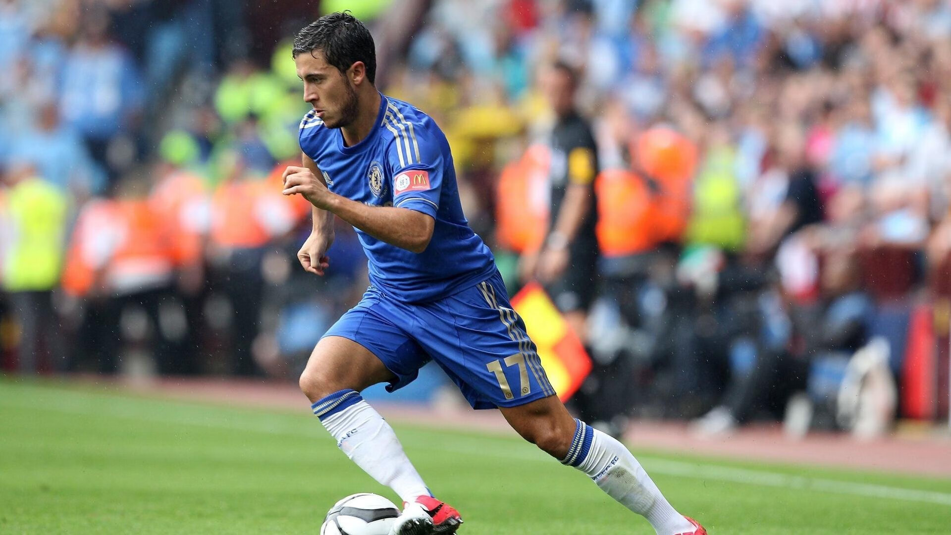 体育新闻中心第一手报道,体育新闻专题报道