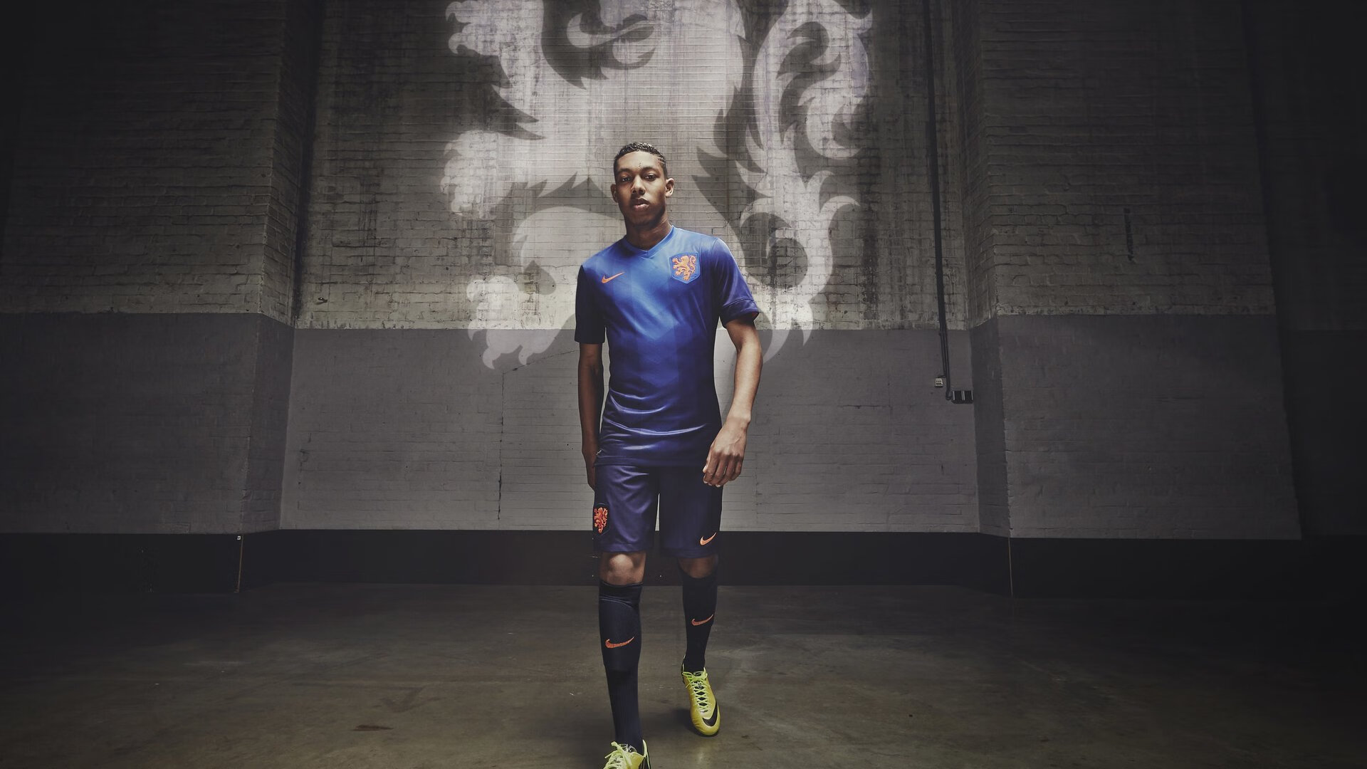 爱游戏ayx-欧洲杯深入评价比赛策略成功与否，欧洲杯赛事如何分析